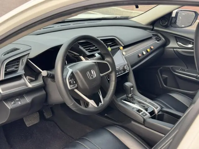 Honda Civic 220TURBO CVT Dynamic Version Country VI