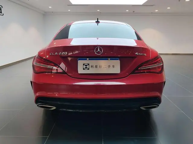 Mercedes-Benz Mercedes-Benz CLA CLA 220 4MATIC