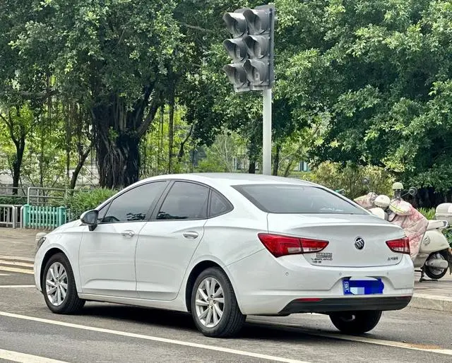 Buick Weilang Sedan 15S automatic leading type