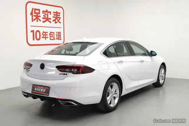 Buick Regal 20T Elite Country VI