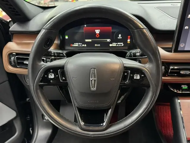 Lincoln Flying home 3.0T V6 four-wheel drive Executive Edition