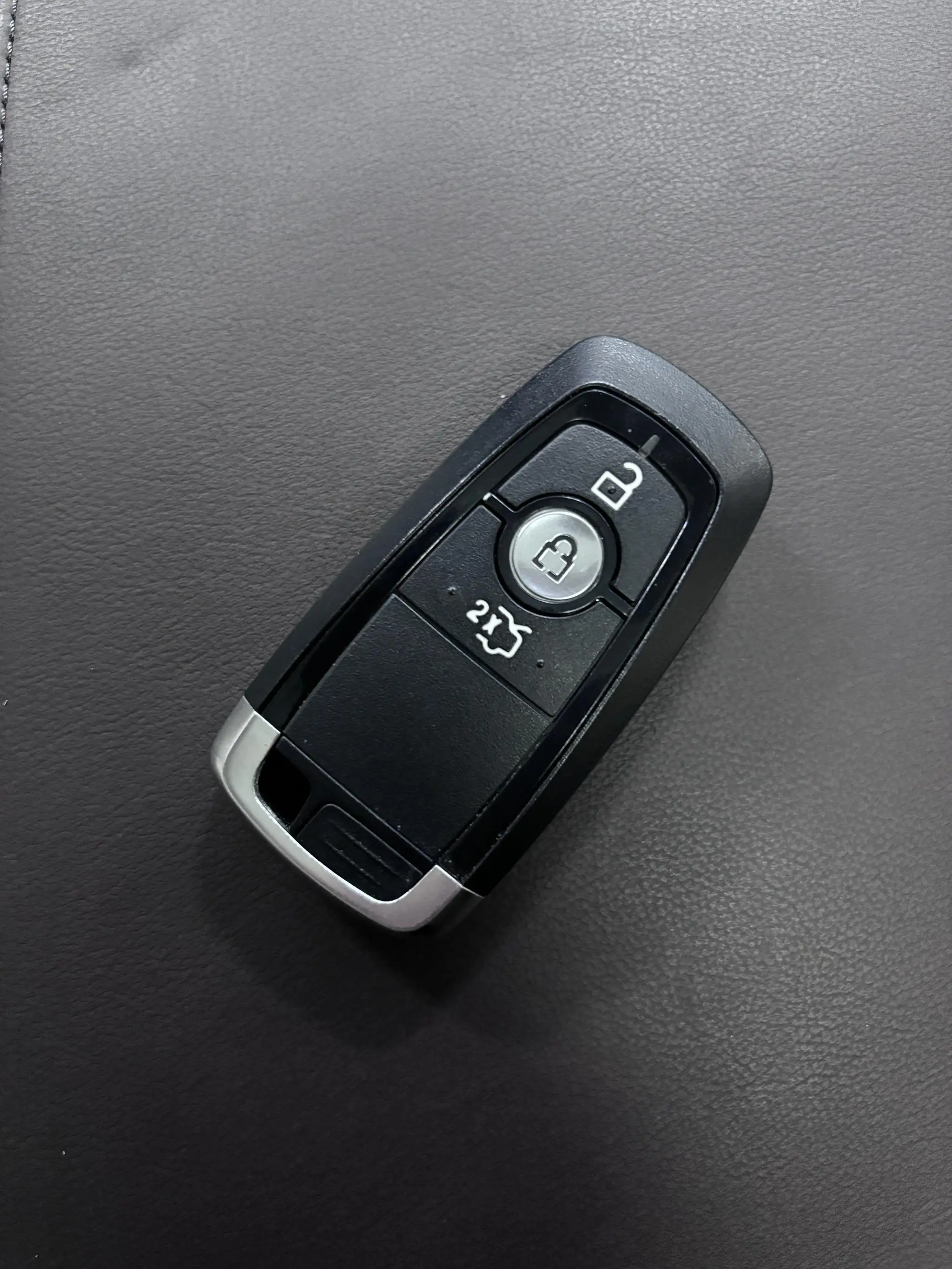 Ford Sharp World EcoBoost 245 four-wheel drive Zunrui Plus 7-seater country V