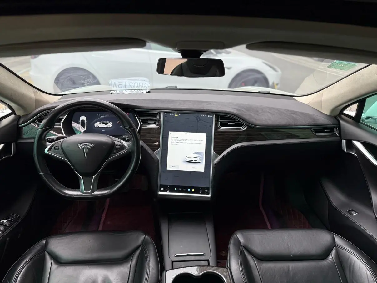 Tesla Model S 90D
