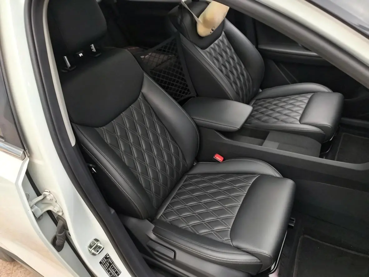 Wuling Wuling Xingchen 2.0L DHT electric speed model