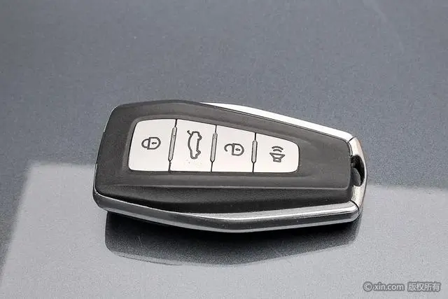 Geely Binrui 200T DCT Binzhi Edition