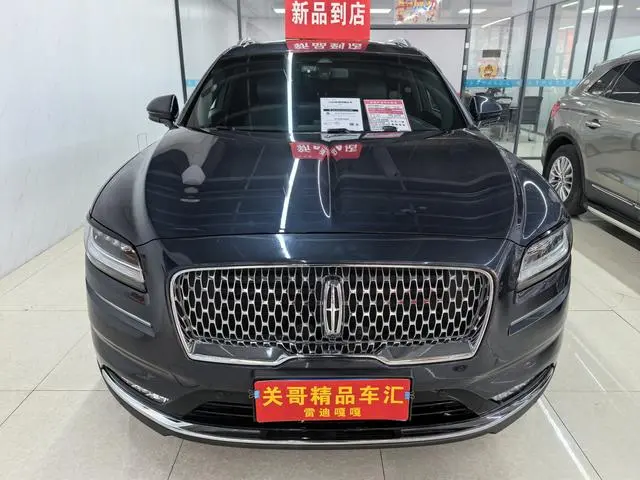 Lincoln Navigator 2.7T four-wheel drive Zunya Edition