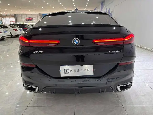 BMW BMW X6 Facelift xDrive30i M sports suit