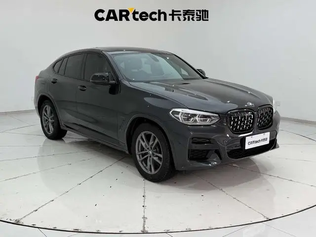 BMW BMW X4 xDrive25i M sports suit