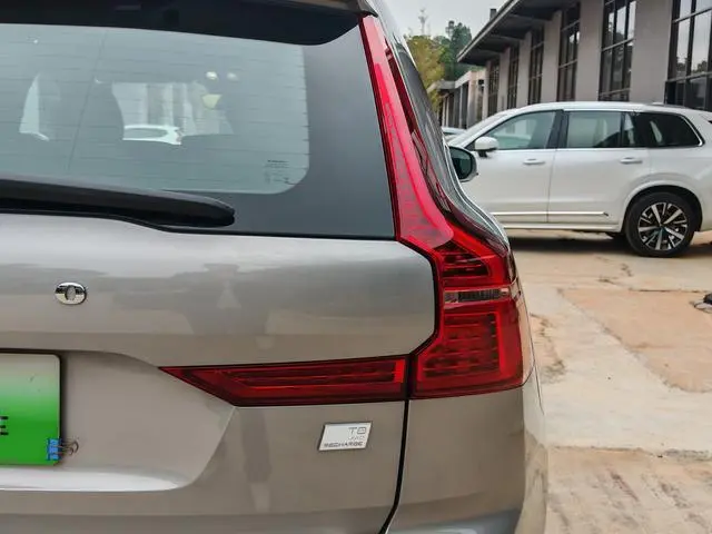 Volvo Volvo XC60 PHEV T8 four-wheel drive long battery life Zhiya Deluxe Edition