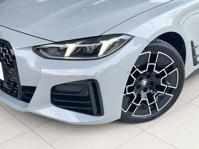 BMW BMW 4 Series 430i Gran Coupe M Sports Yao Ye Suit