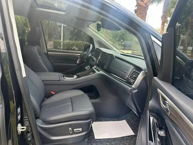 GAC Trumpchi M8 Lingxiu Series 390T Ultimate Edition