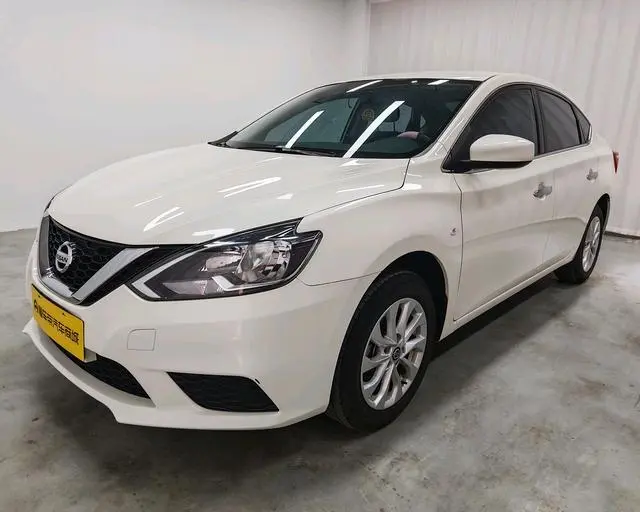 Nissan Xuan Yi Classic 1.6 XE CVT Comfort Edition