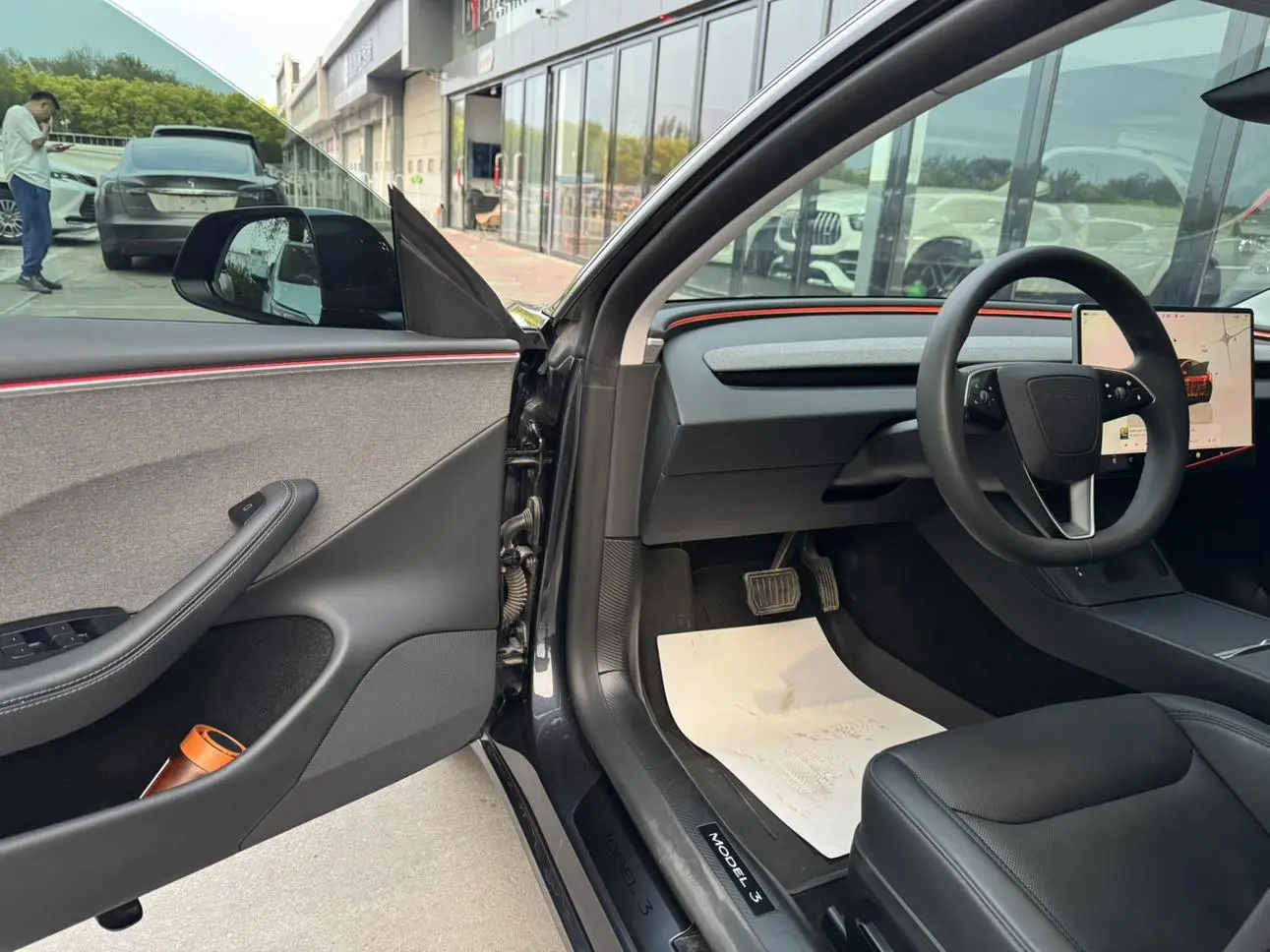 Tesla Model 3 Rear-wheel drive version
