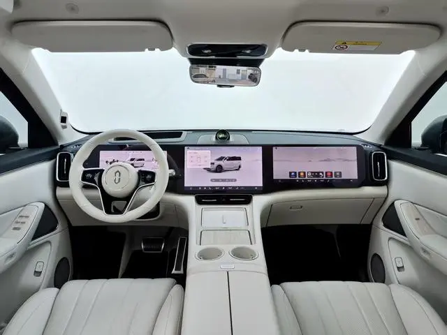 AITO Ask the world M8 Extended range Max+ five-seater version