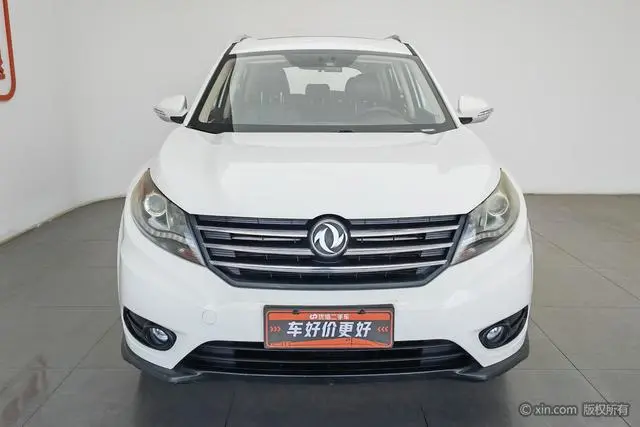 Dongfeng Fengguang Scenery 580 1.5T manual luxury type