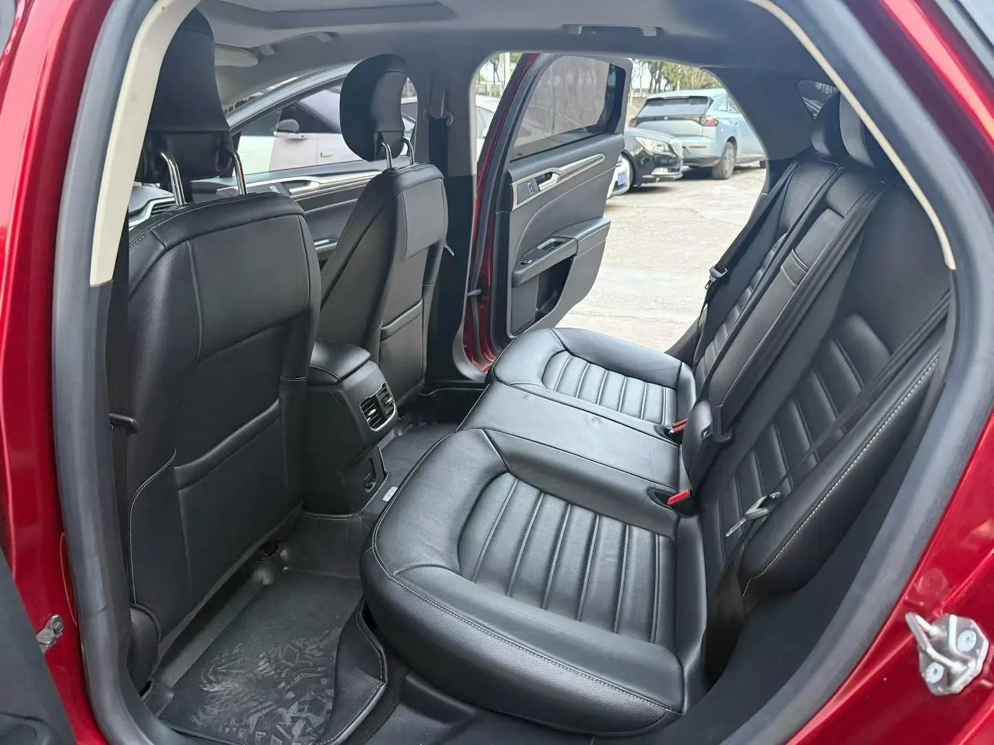 Ford Mondeo EcoBoost 180 Luxury