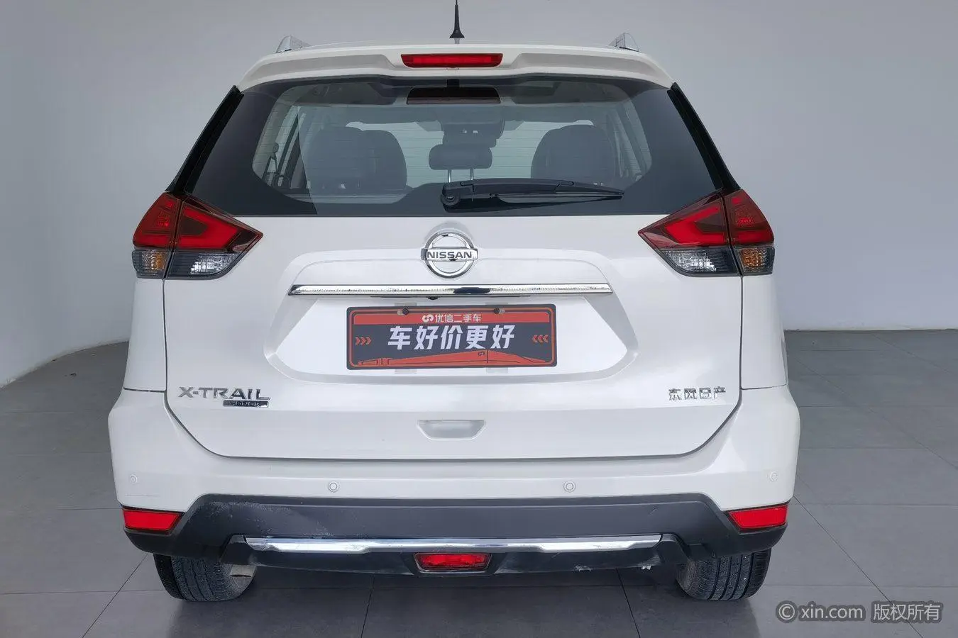 Nissan Qijun 2.0L two-wheel drive Zhilian Comfort Edition