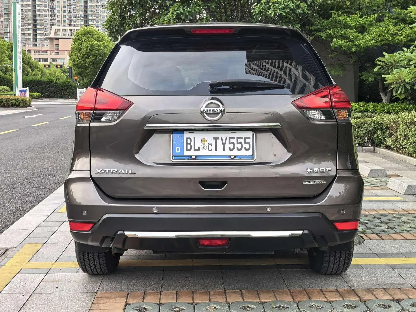 Nissan Qijun 2.0L CVT Zhilian Comfort Edition 2WD