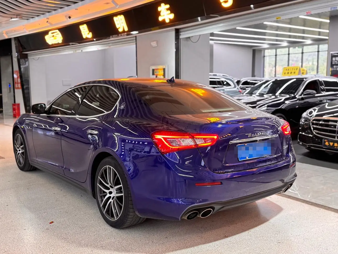 Maserati Ghibli 3.0T Standard Edition