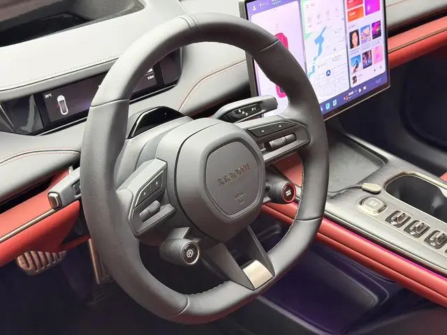 Xiaomi Xiaomi SU7 Four-wheel drive, long battery life, Max version