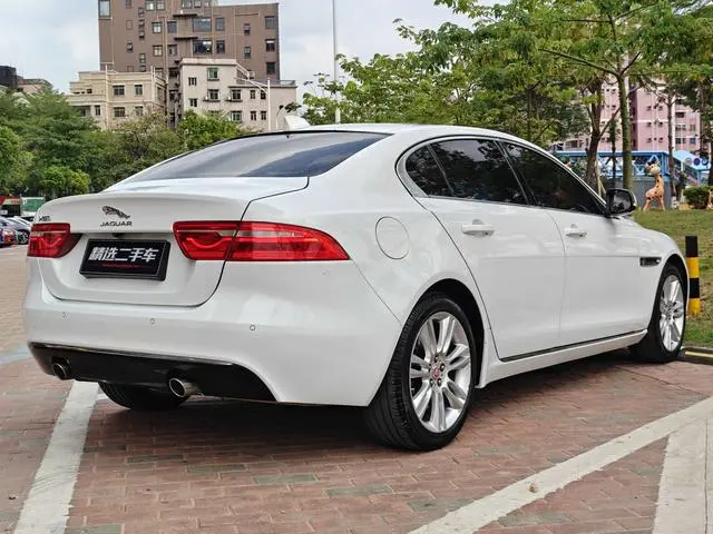 Jaguar Jaguar XEL 2.0T 200PS Premium Edition