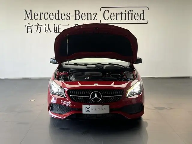 Mercedes-Benz Mercedes-Benz CLA CLA 220 4MATIC