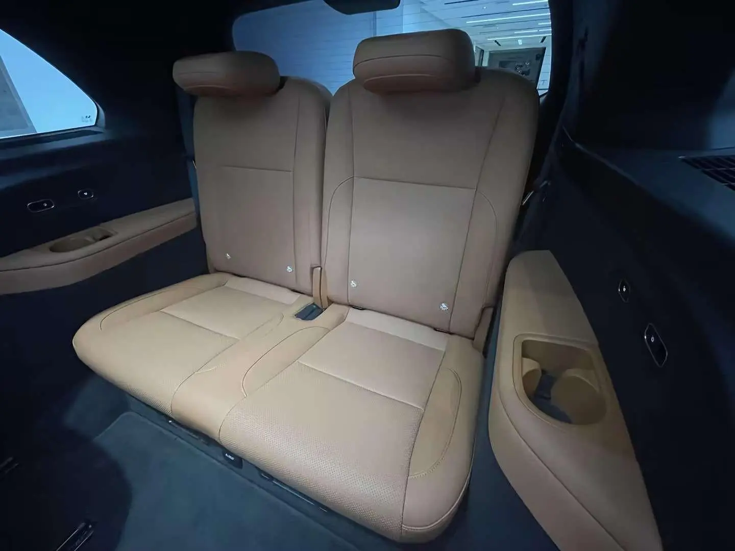 Li Auto Ideal L8 Max Smart new version