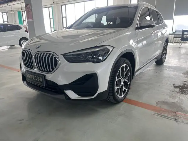 BMW BMW X1 sDrive25Li leading type
