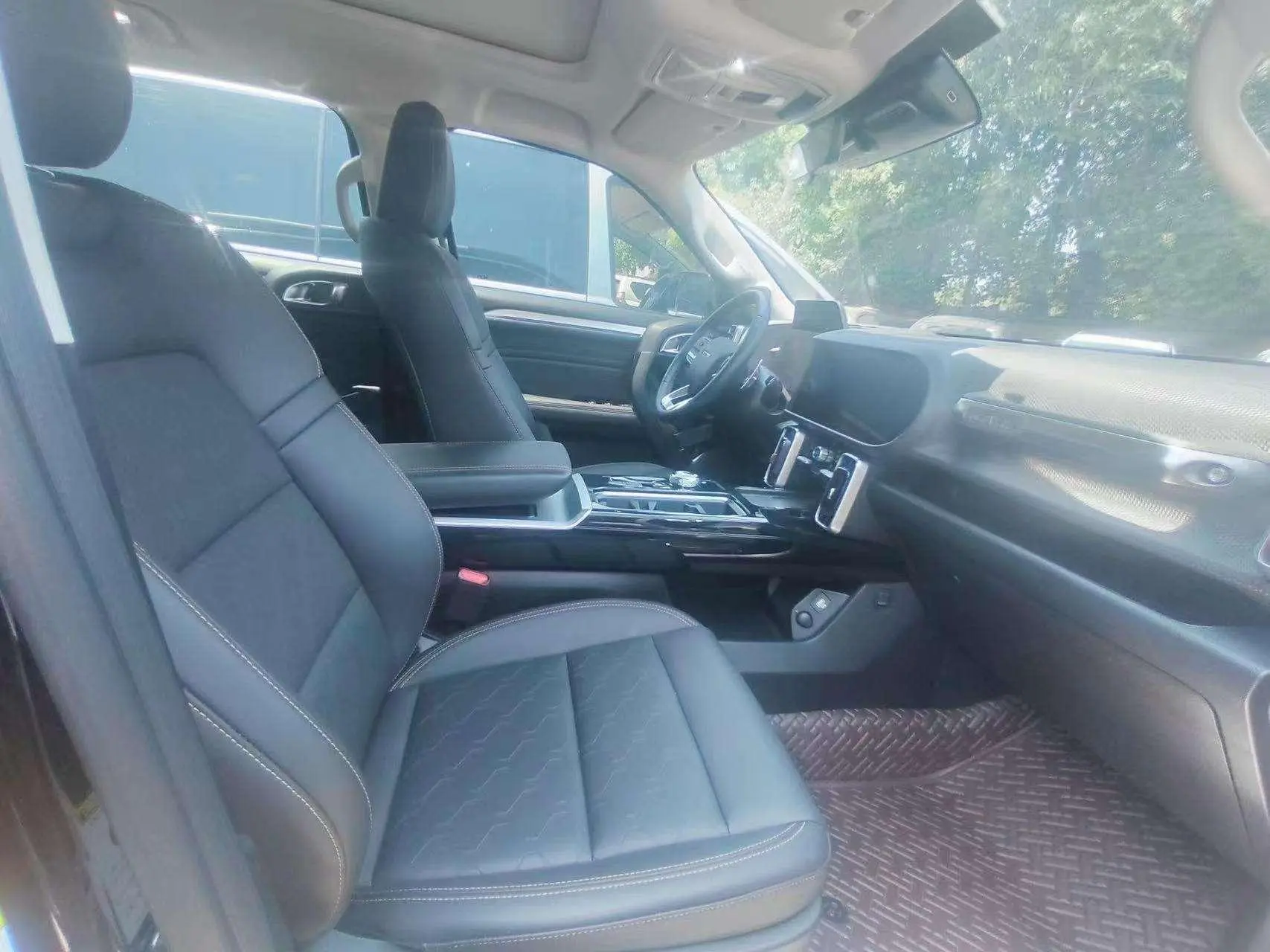 Haval Haval Big Dog 2.0T four-wheel drive Chinese Garden dog Version
