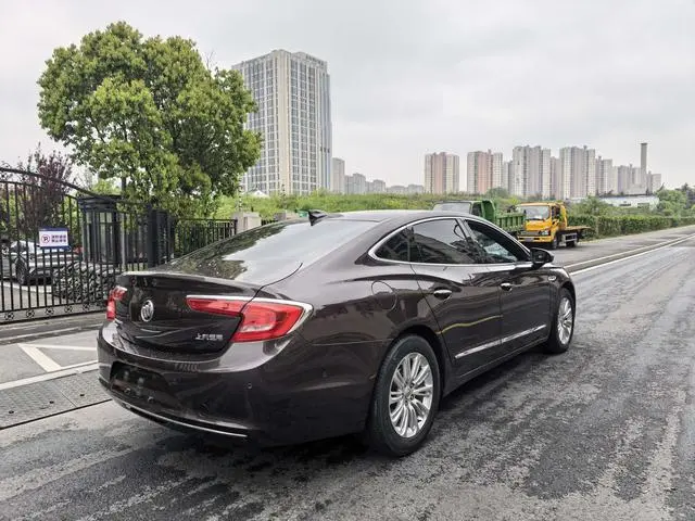 Buick Lacrosse 20T luxury