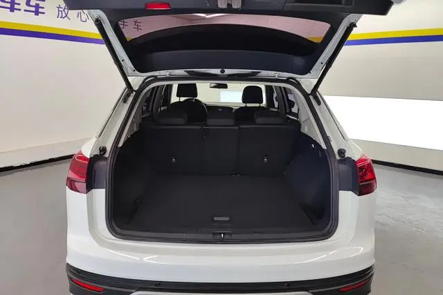 Volkswagen Tanyue 330TSI two-wheel drive luxury country V