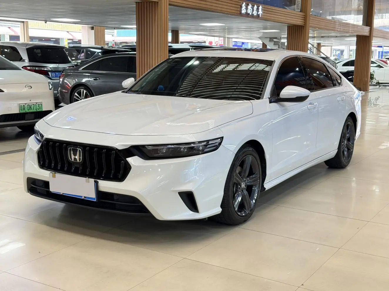 Honda Yingshipai 260TURBO Elite Edition