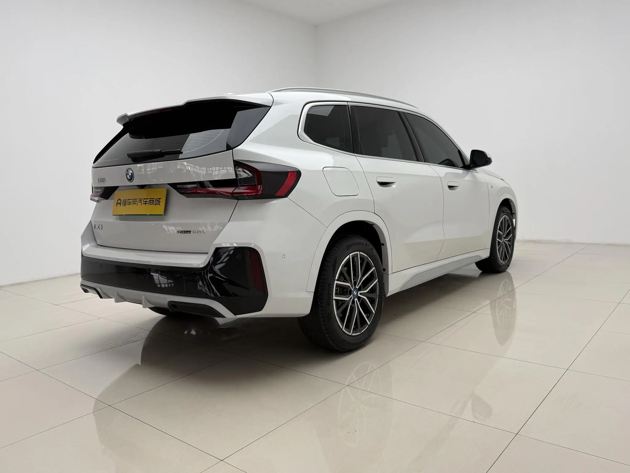 BMW BMW iX1 eDrive25L M sports suit
