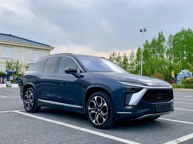 NIO NIO ES8 580KM base version six seats