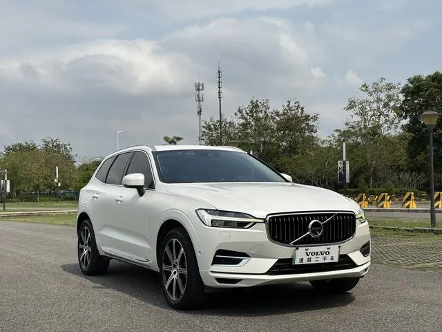 Volvo Volvo XC60 PHEV T8 E-drive Hybrid Zhizun Deluxe Edition Country V