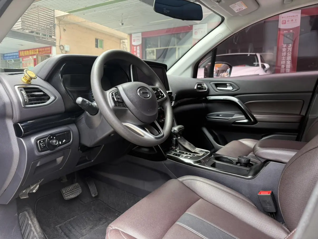 GAC Trumpchi GS4 235T automatic two-wheel drive elite edition