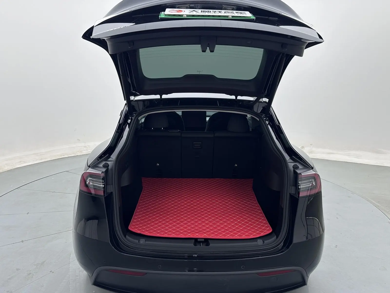 Tesla Model Y Rear-wheel drive version