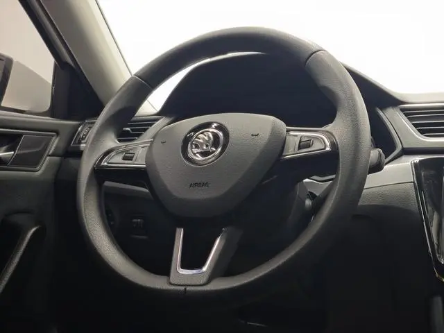 Skoda Speed pie ZI330 DSG Comfort Edition Country VI