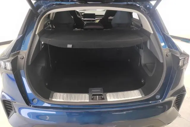 LYNK & CO Lynk 06 1.5T Yao Halo