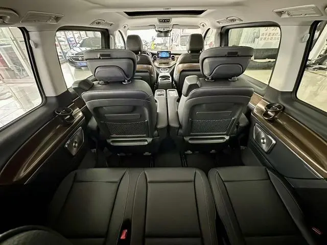 Mercedes-Benz Mercedes-Benz V-class V 260 Premium Edition