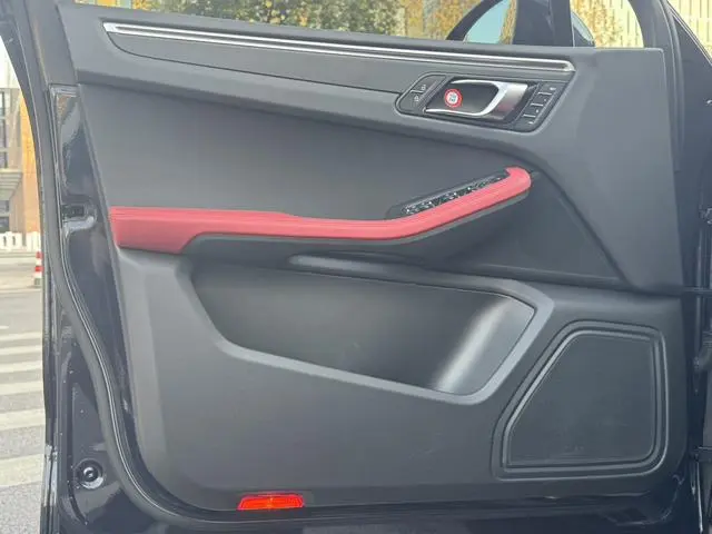 Porsche Macan Macan 2.0T