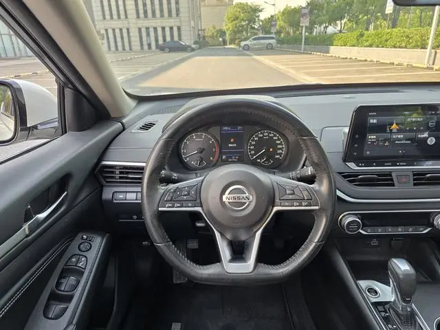 Nissan Teana 2.0 L XL Comfort Edition
