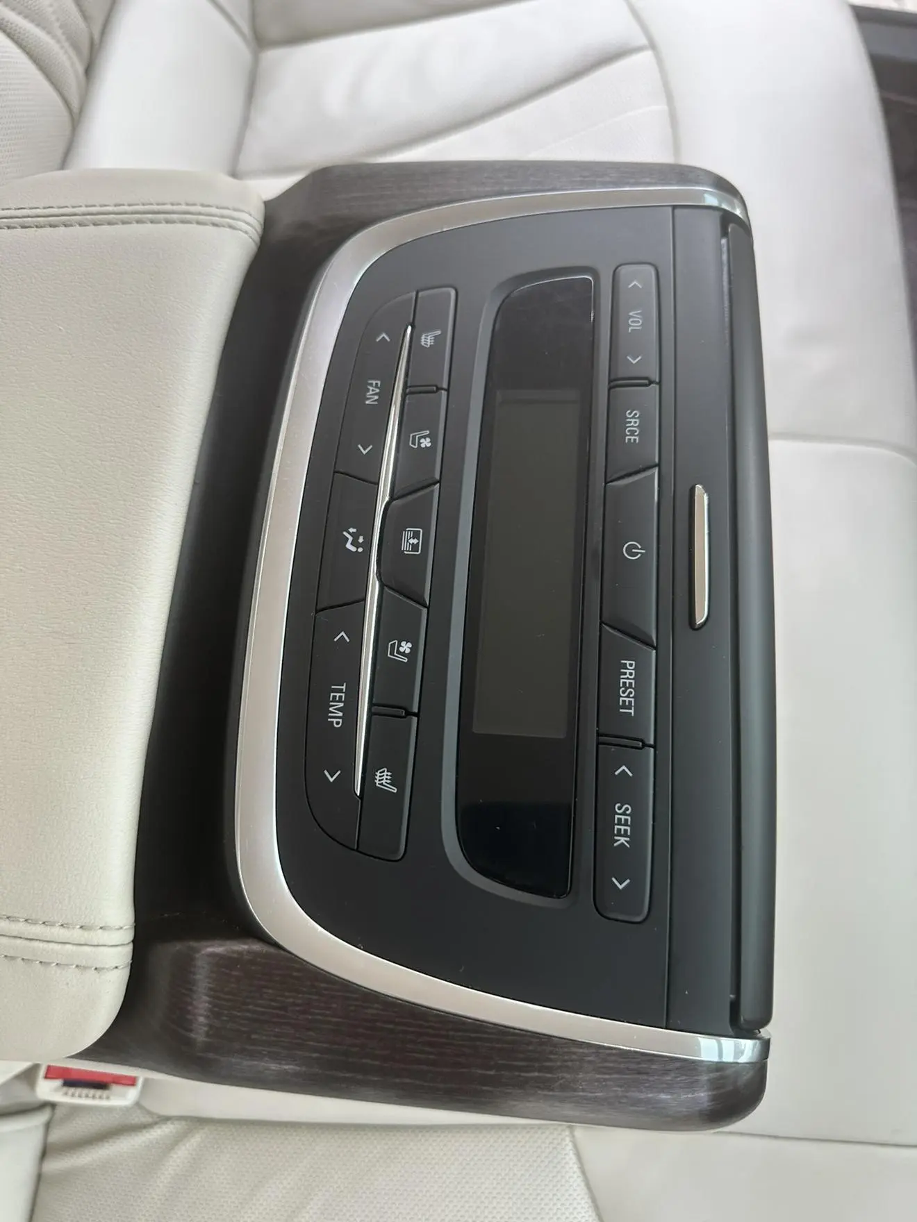 Buick Lacrosse Avenir Flagship