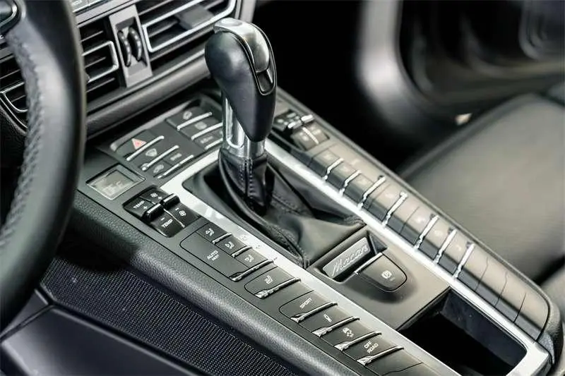 Porsche Macan Macan 2.0T