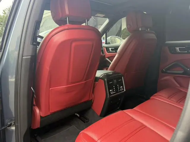 Porsche Cayenne E-Hybrid Cayenne E-Hybrid 2.0T