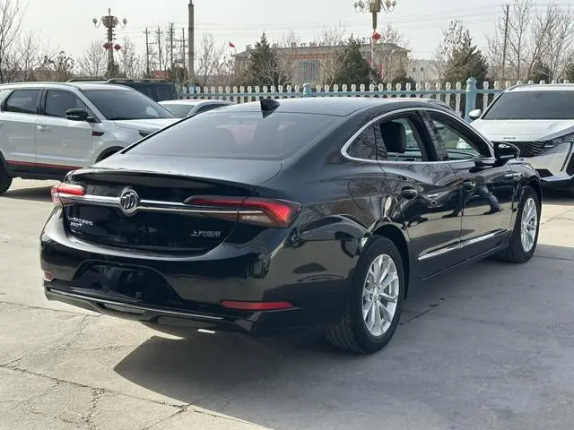 Buick Lacrosse 552T luxury