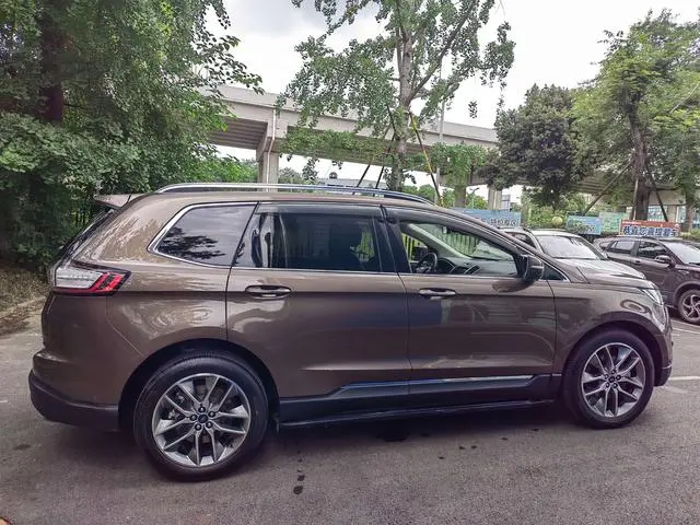Ford Sharp World EcoBoost 245 four-wheel drive Zunrui 7-seater