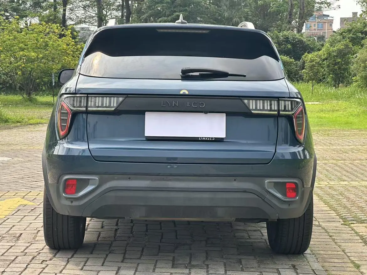 LYNK & CO Lynk 01 2.0T two-wheel drive Pro version country VI