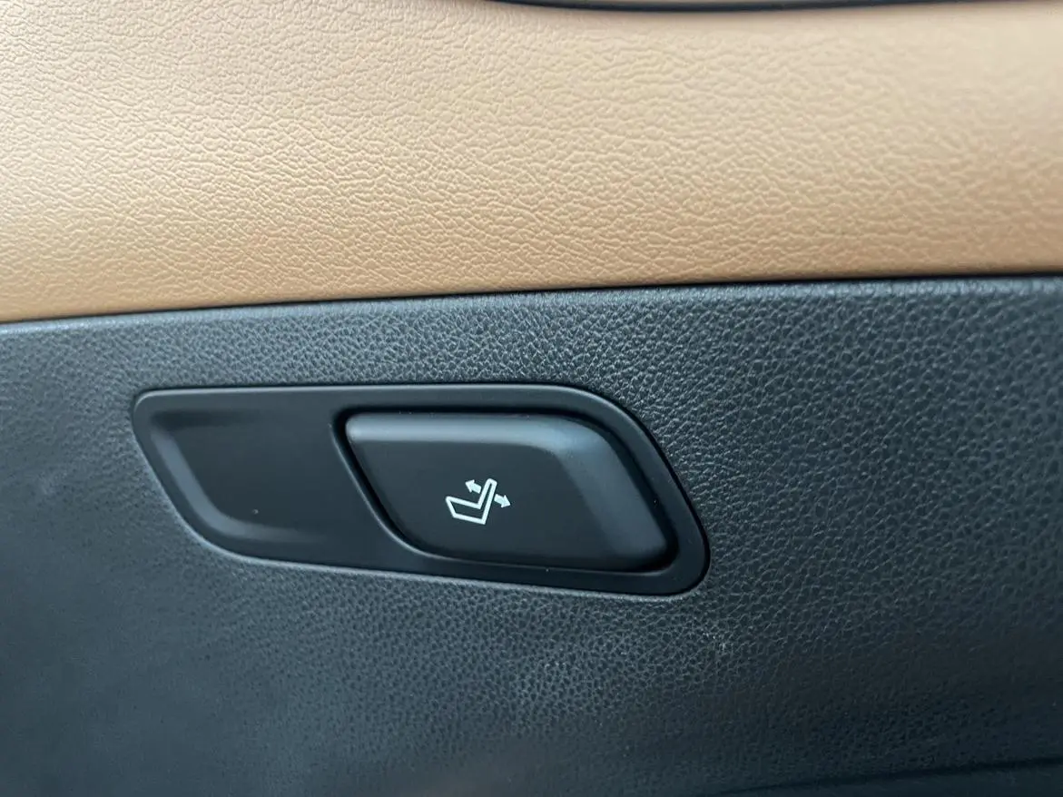 Buick Lacrosse 28T luxury