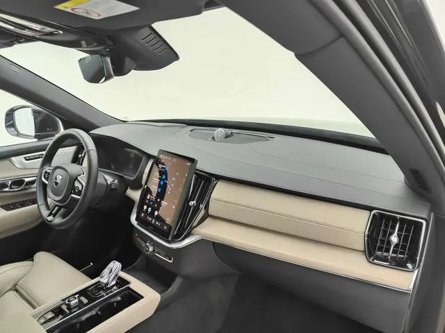 Volvo Volvo XC90 PHEV Facelifted E-drive hybrid T8 long battery life Zhizun Deluxe Edition 7-seater